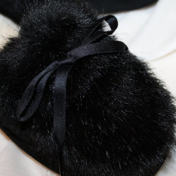 NEW UGG ANSLEY SHAINE SLIP ON FLUFF SUEDE SHEARLING LINED SLIPPERS BLACK - Picture 3 of 9
